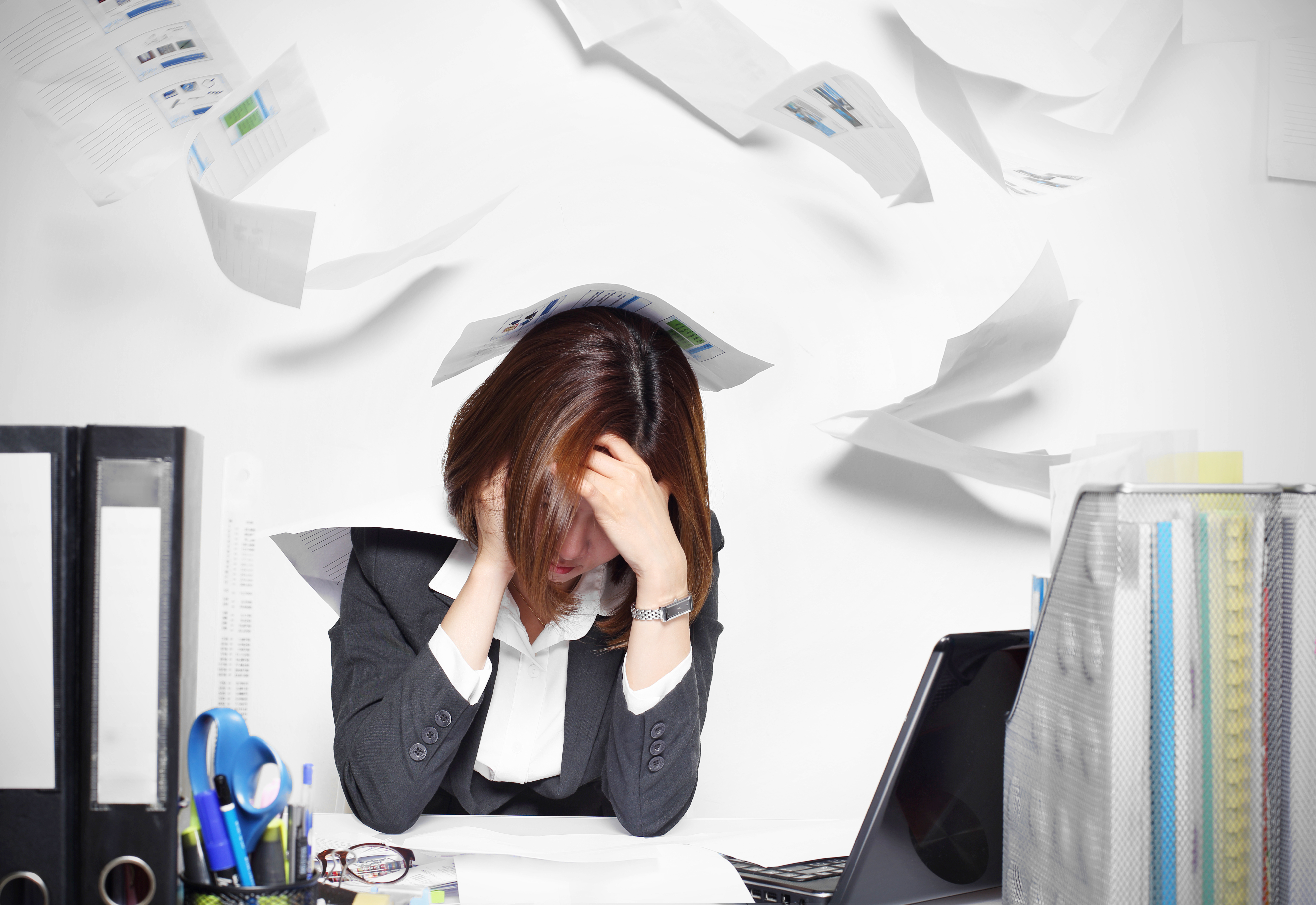 ストレス社会が原因!?女性の薄毛が急増中