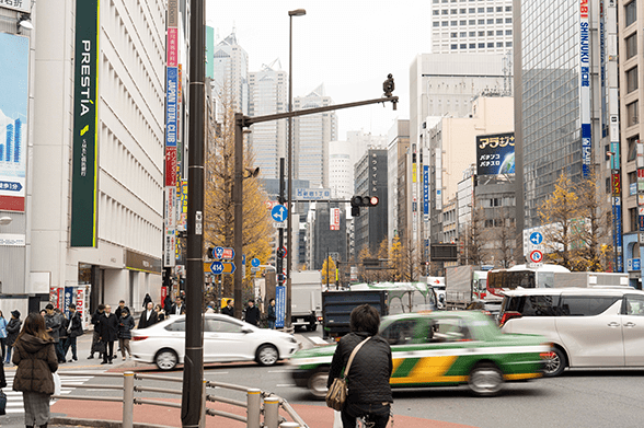 新宿駅前レディース院へのアクセス道の写真04